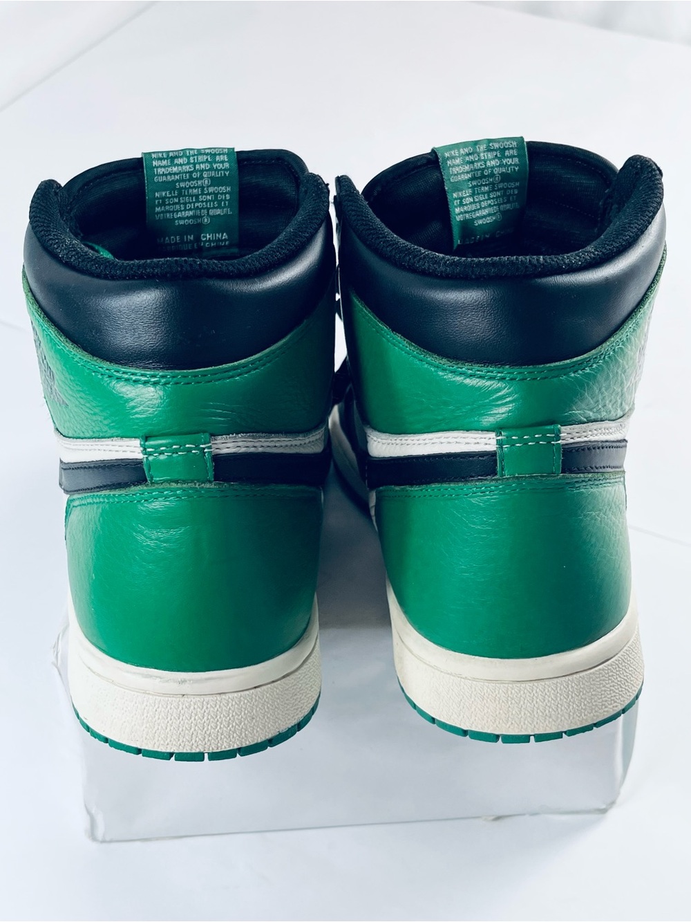 Nike Air Jordan 1 Retro High OG #555088-302 Green Black White Men's 9.5 Sneakers - Picture 4 of 15